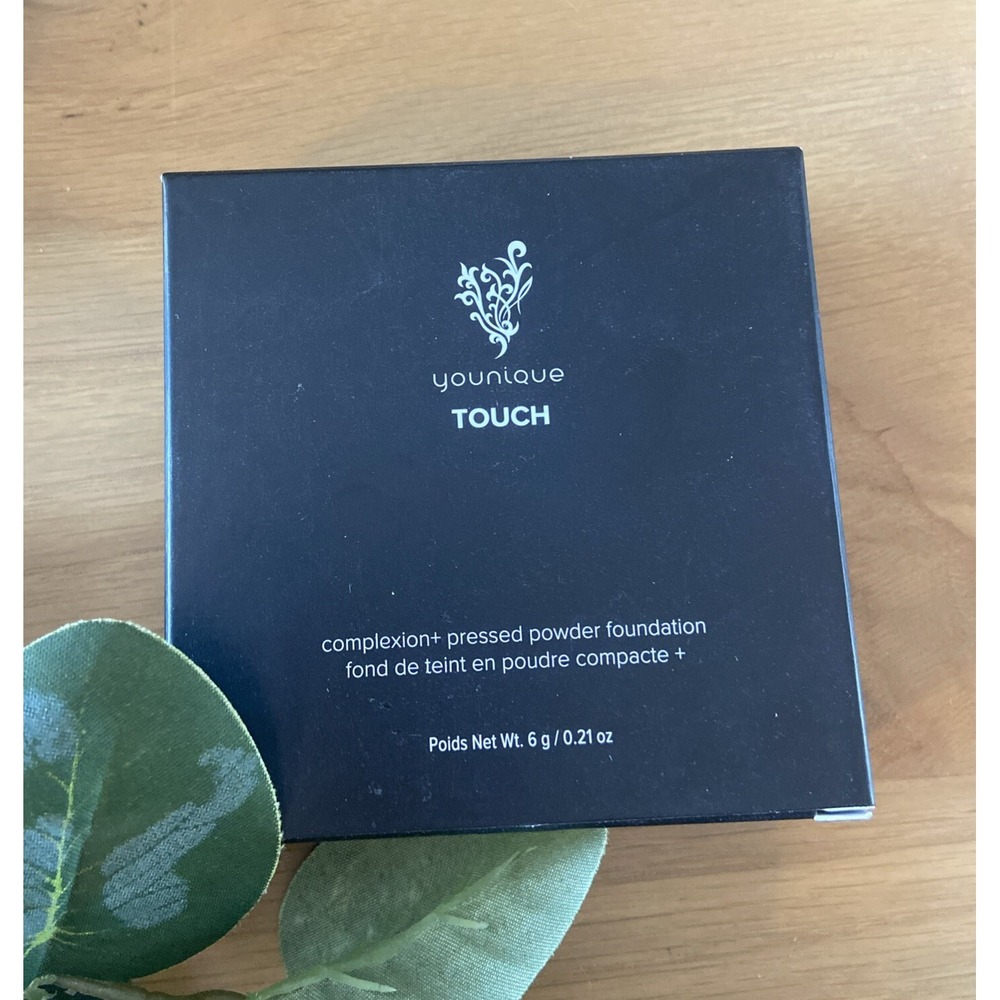 NEW Younique Complexion + Pressed Powder Foundation CHARMEUSE